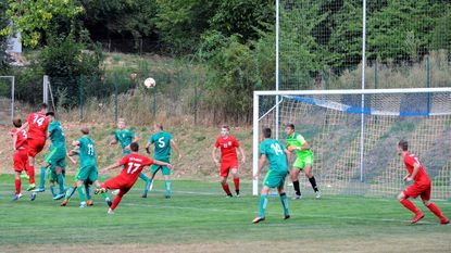 První body na domácí půdě! Starší dorost přehrál Karvinou 5:0, mladší vybojoval bod za remízu 1:1